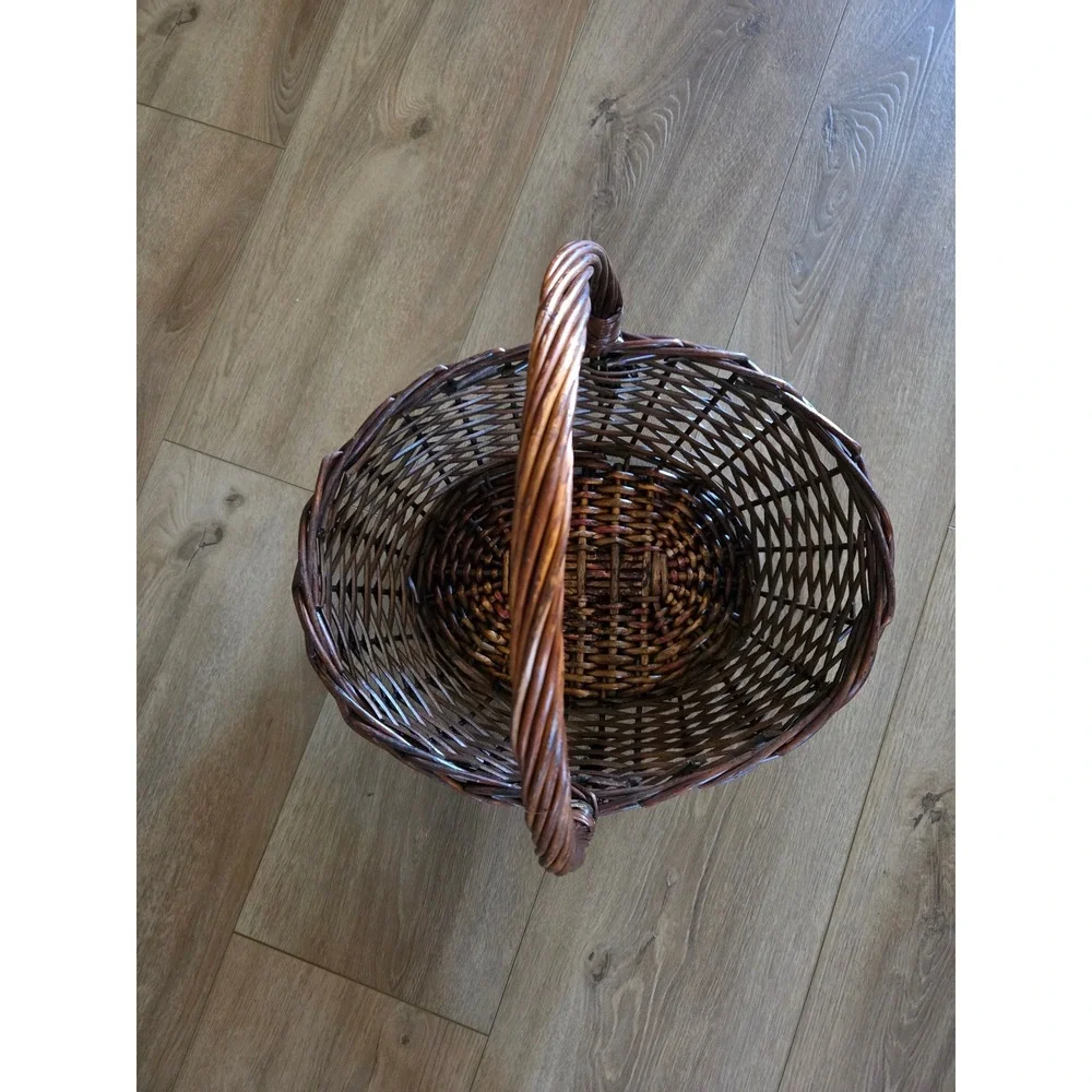 Vintage 70s Brown Hand Woven Wicker Harvest Basket‎ Arch Handle Rustic Garden